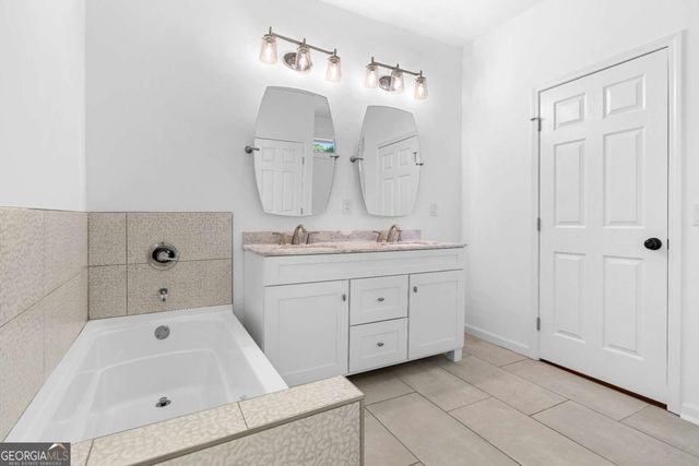 1689 Derry Avenue SW, Atlanta, GA 30310