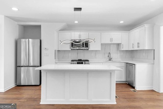 1689 Derry Avenue SW, Atlanta, GA 30310