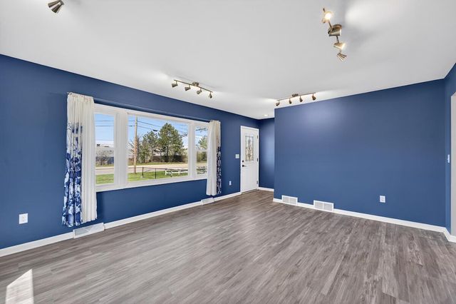 9509 60th STREET, Kenosha, WI 53144