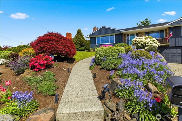 1273 S Jackson Avenue, Tacoma, WA 98465