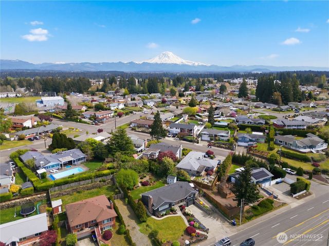 1273 S Jackson Avenue, Tacoma, WA 98465