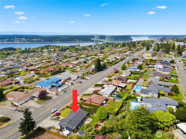 1273 S Jackson Avenue, Tacoma, WA 98465
