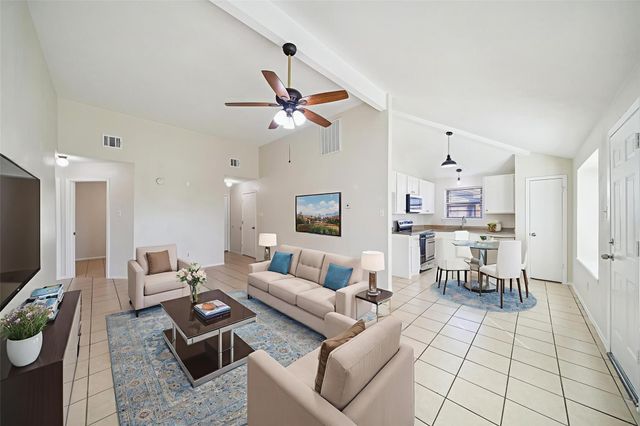 11618 Birch Run Lane, Houston, TX 77067