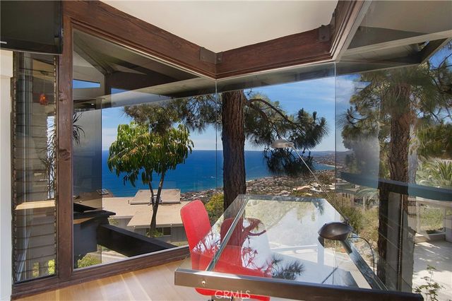 785 Alta Vista, Laguna Beach, CA 92651