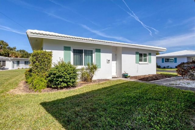 1815 ROXANE WAY 65, Sarasota, FL 34235