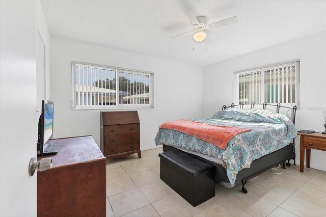 1815 ROXANE WAY 65, Sarasota, FL 34235