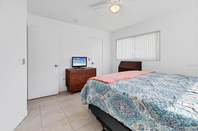 1815 ROXANE WAY 65, Sarasota, FL 34235