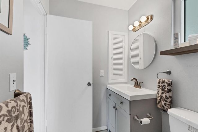 1815 ROXANE WAY 65, Sarasota, FL 34235