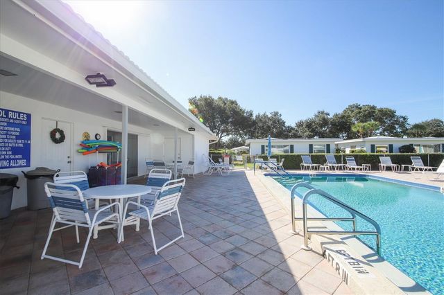 1815 ROXANE WAY 65, Sarasota, FL 34235