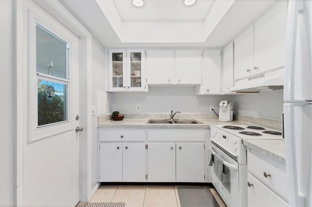 1815 ROXANE WAY 65, Sarasota, FL 34235