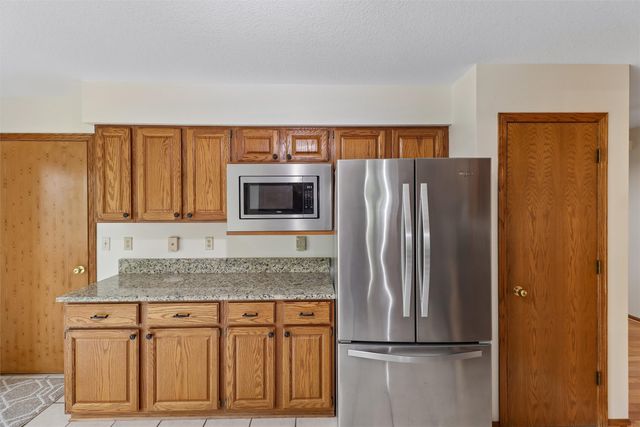 617 Valley West Drive, West Des Moines, IA 50265