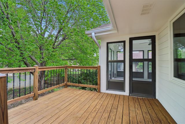 617 Valley West Drive, West Des Moines, IA 50265