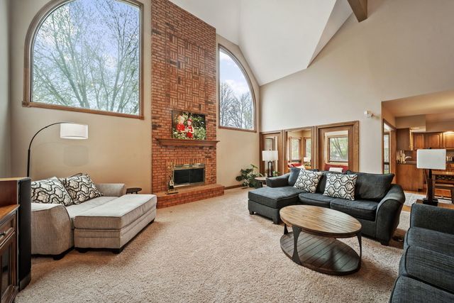 1408 DURNESS Court, Naperville, IL 60565