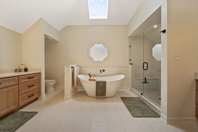 1408 DURNESS Court, Naperville, IL 60565