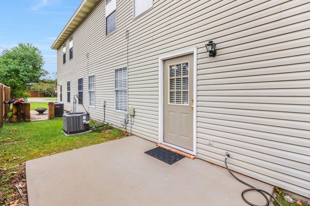 1828 Sod Drive, Fort Walton Beach, FL 32547