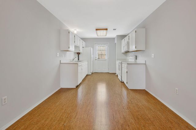 1828 Sod Drive, Fort Walton Beach, FL 32547