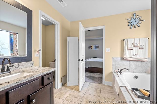 2914 Cragburn Place, Fayetteville, NC 28306