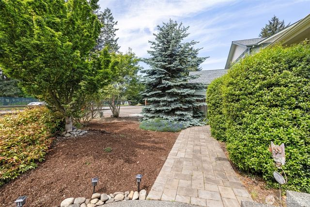 2201 W 16th Street, Port Angeles, WA 98363