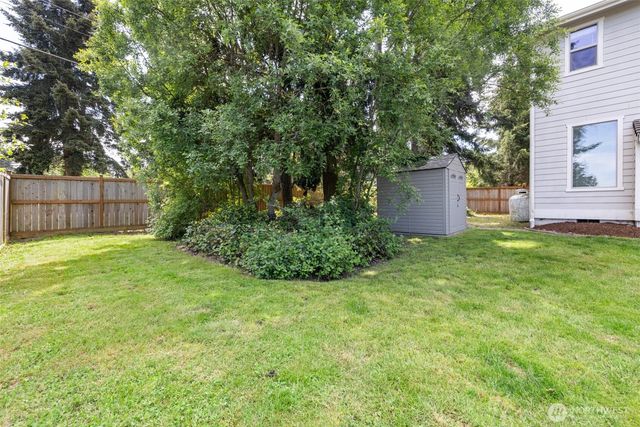 2201 W 16th Street, Port Angeles, WA 98363
