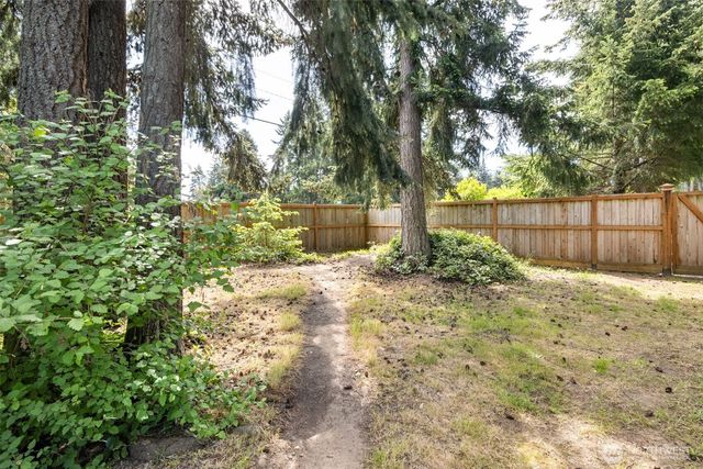 2201 W 16th Street, Port Angeles, WA 98363