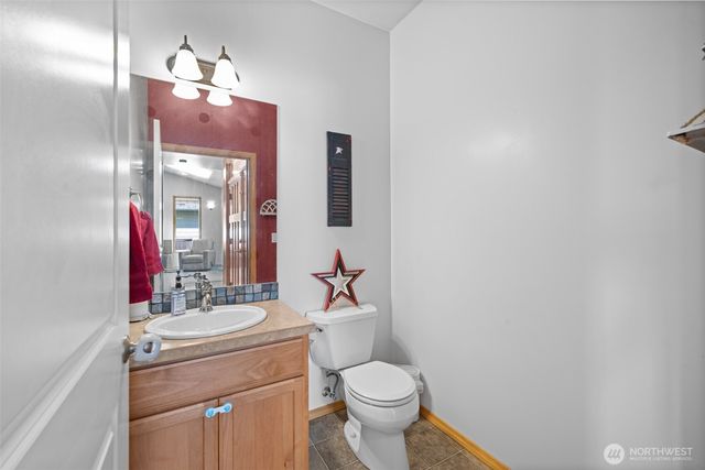 2201 W 16th Street, Port Angeles, WA 98363
