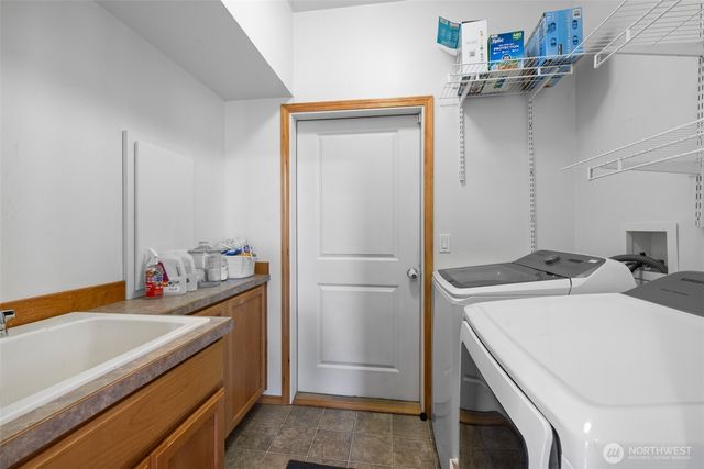 2201 W 16th Street, Port Angeles, WA 98363