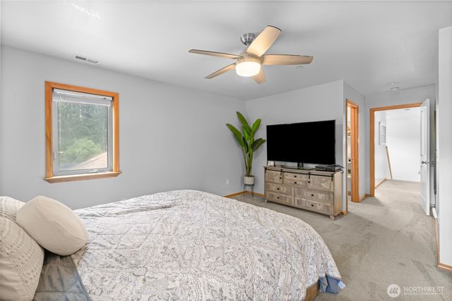 2201 W 16th Street, Port Angeles, WA 98363