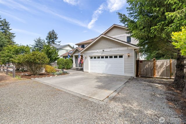2201 W 16th Street, Port Angeles, WA 98363