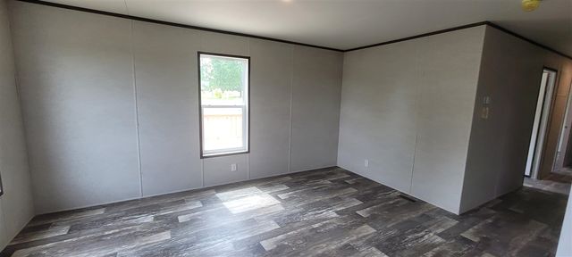 5556 W Lake Boulevard, Hart, MI 49420