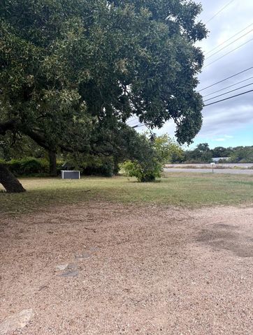 2609 S 1st Street W, Clyde, TX 79510