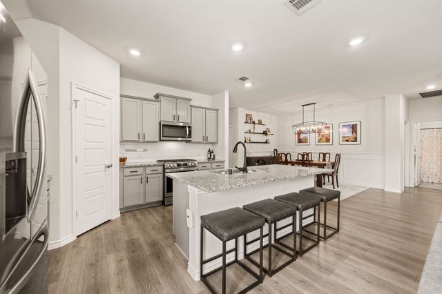 510 Royal Pine Drive, Fate, TX 75087