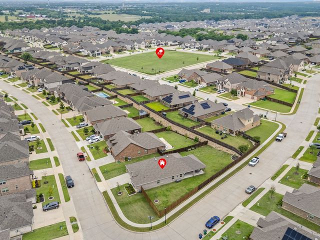 510 Royal Pine Drive, Fate, TX 75087