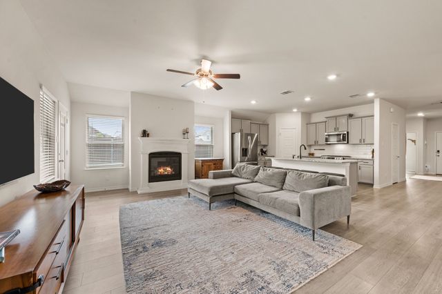 510 Royal Pine Drive, Fate, TX 75087