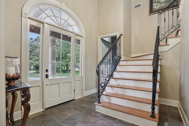 17230 N Lakeway Ave, Saint George, LA 70810