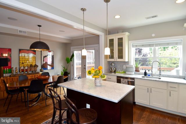 1528 SPRING PL NW, Washington, DC 20010