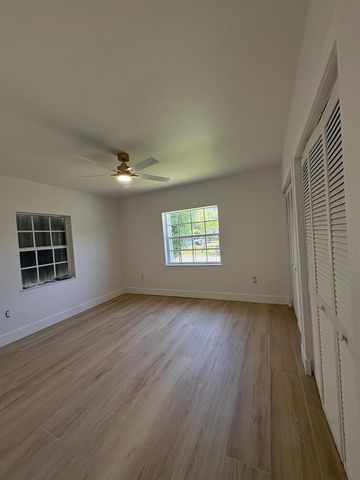 525 NE 126th Street, North Miami, FL 33161