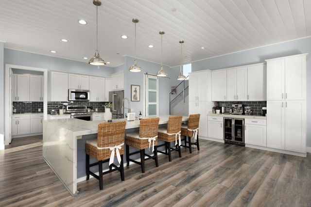 2743 Mesa Dr, Oceanside, CA 92054