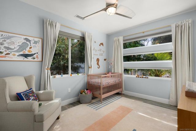 2743 Mesa Dr, Oceanside, CA 92054