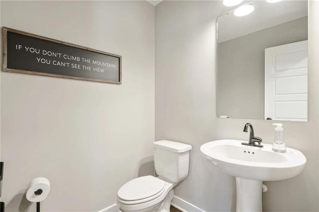 19717 W 195th Place, Spring Hill, KS 66083