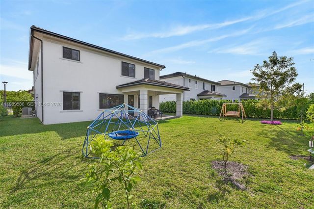 8267 SW 120th Ter, Miami, FL 33156