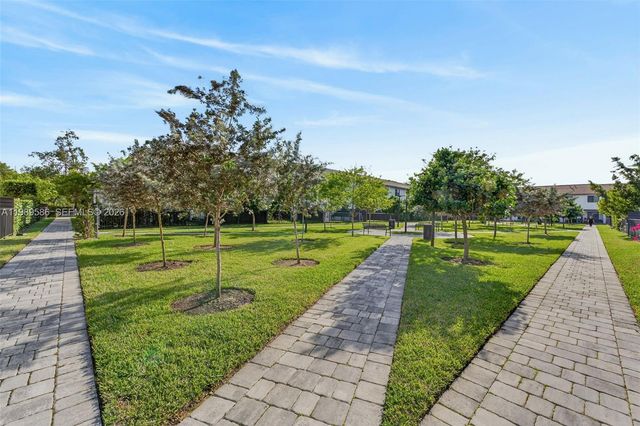 8267 SW 120th Ter, Miami, FL 33156