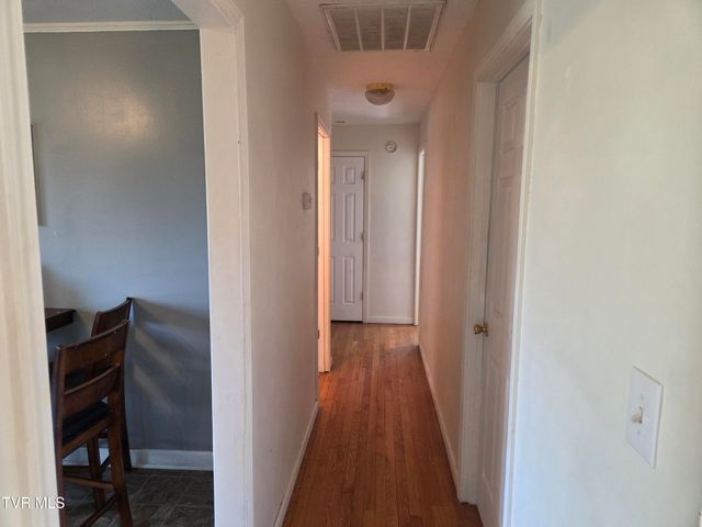 20235 Mosby Avenue, Bristol, VA 24202
