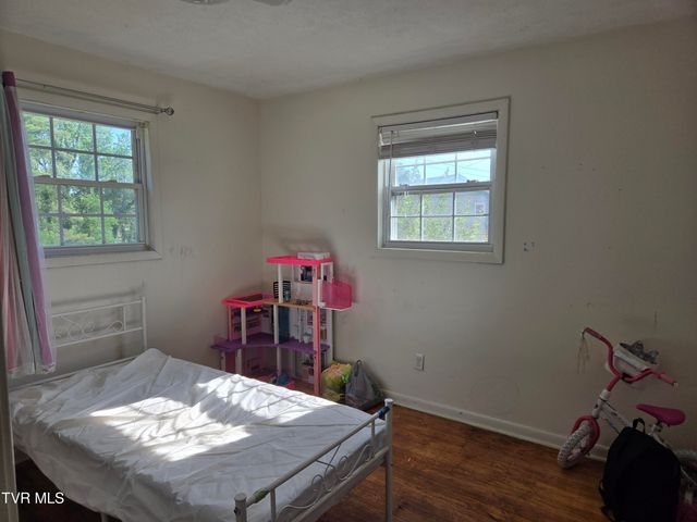 20235 Mosby Avenue, Bristol, VA 24202