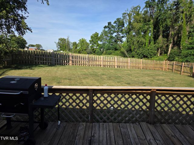 20235 Mosby Avenue, Bristol, VA 24202