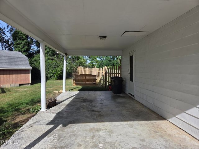 20235 Mosby Avenue, Bristol, VA 24202