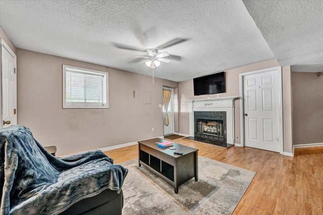 8402 Brubaker DR, Roanoke, VA 24019