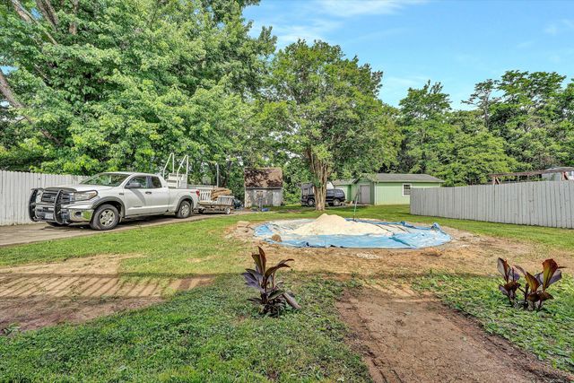 8402 Brubaker DR, Roanoke, VA 24019