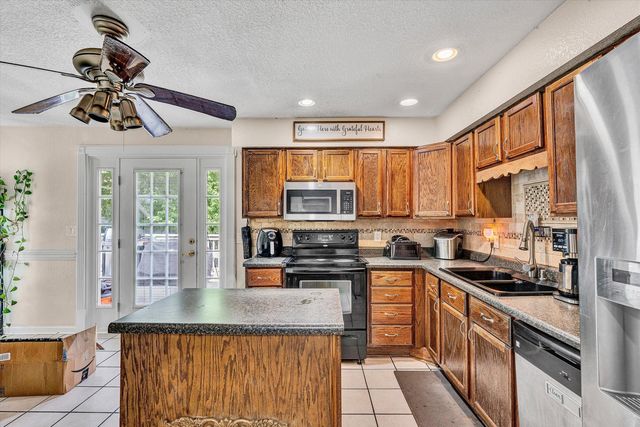 8402 Brubaker DR, Roanoke, VA 24019