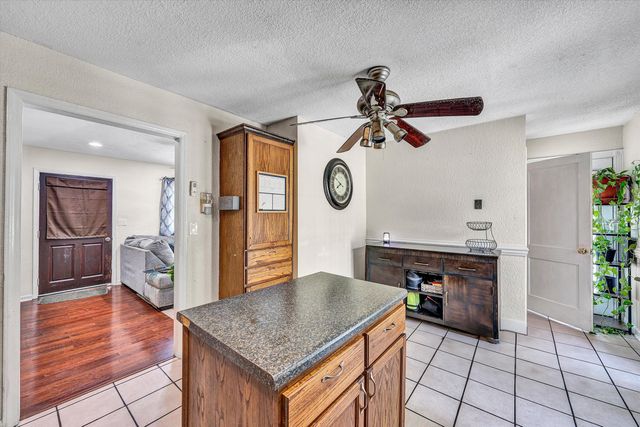 8402 Brubaker DR, Roanoke, VA 24019