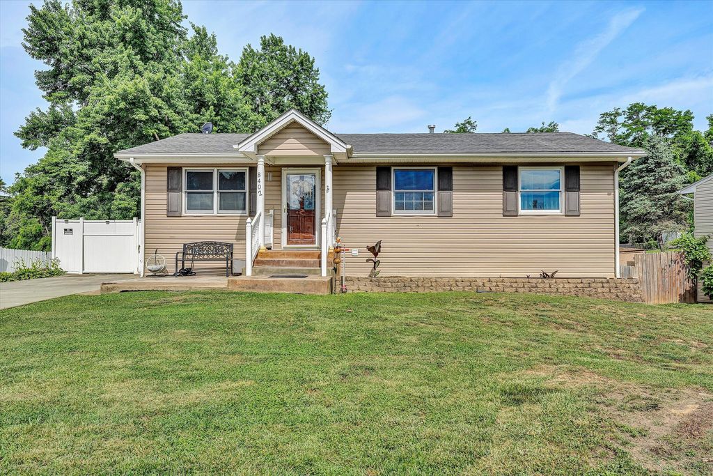 8402 Brubaker DR, Roanoke, VA 24019